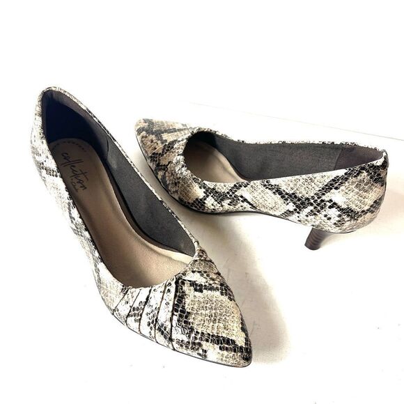 Clarks Collection Slip On Kitten Heels Leather Snake Skin Print Pump Women's 7 M - Picture 5 of 12
